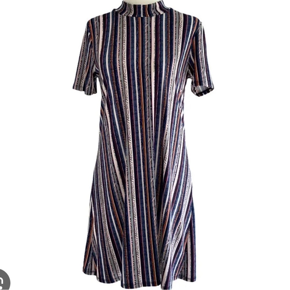 BCBGeneration Mock Turtleneck MIDI Dress